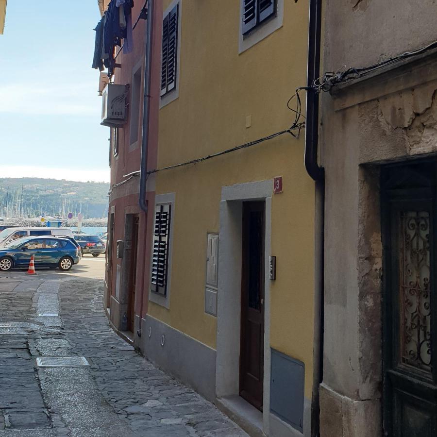 Nautilus, Nearby Svetilnik Apartment Izola