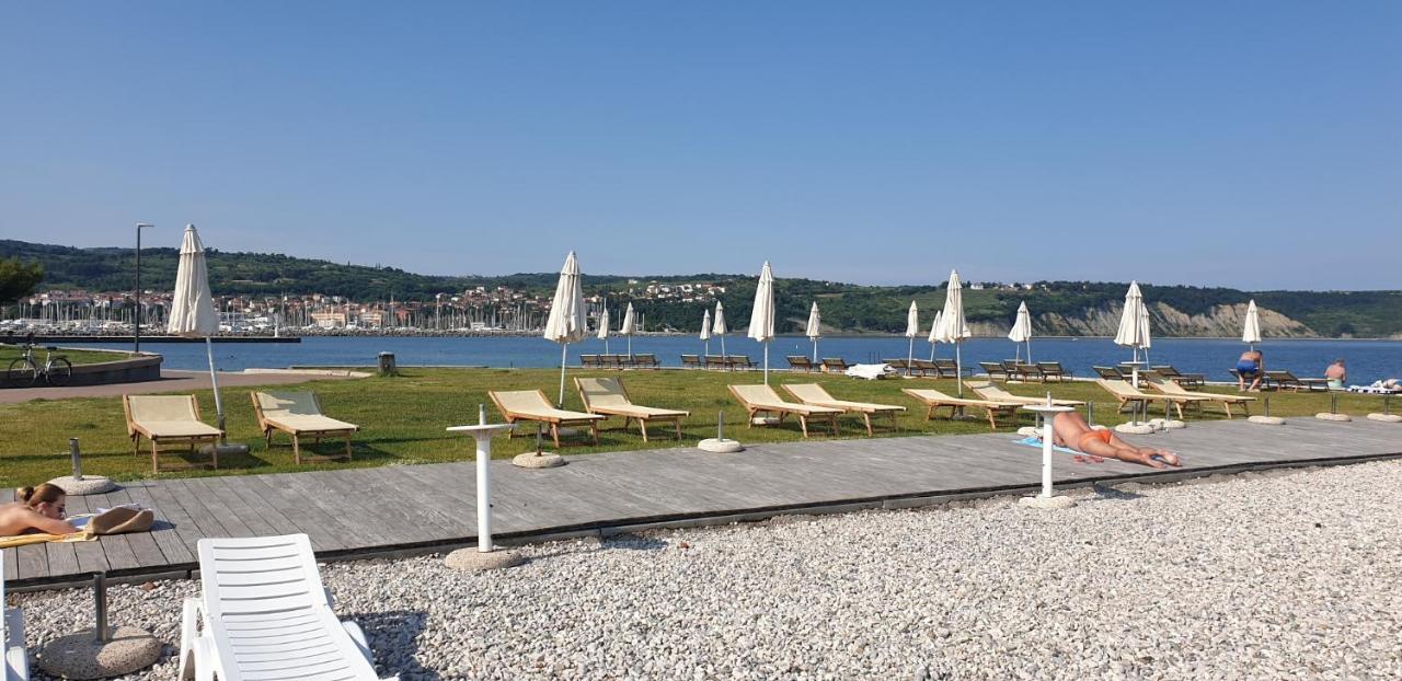 Apartment Nautilus, Nearby Svetilnik Izola